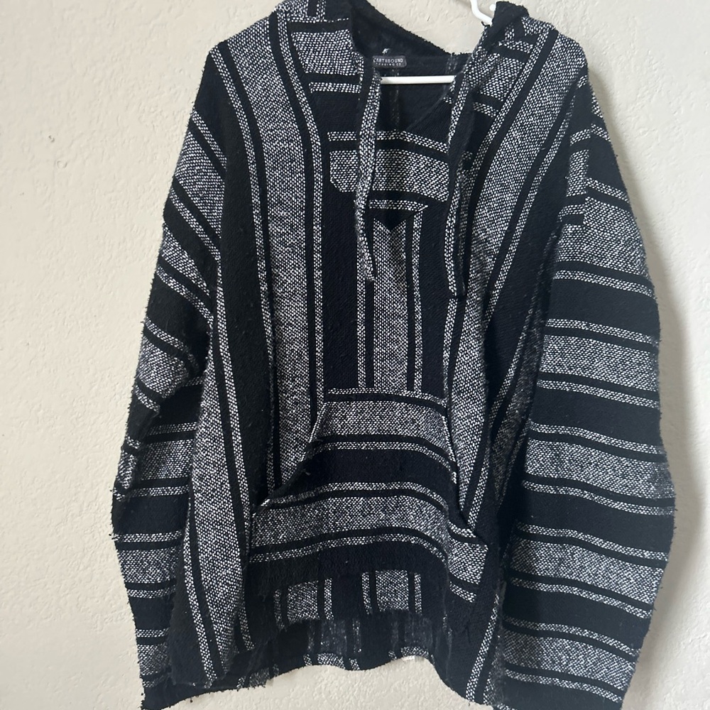 earthbound baja pullover